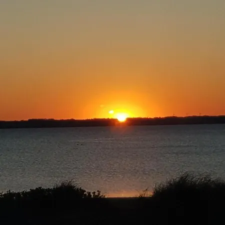 Beachhouse Langeland 20 M To Private Semesterbostad