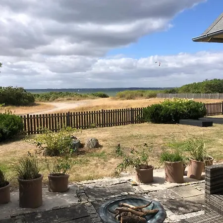 Beachhouse Langeland 20 M To Private * Tranekær