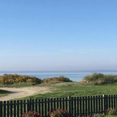 Beachhouse Langeland 20 M To Private Tranekaer