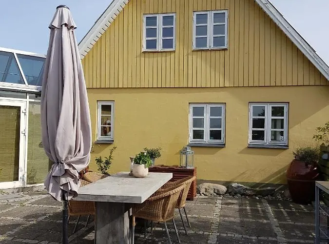 Beachhouse Langeland 20 M To Private Tranekær